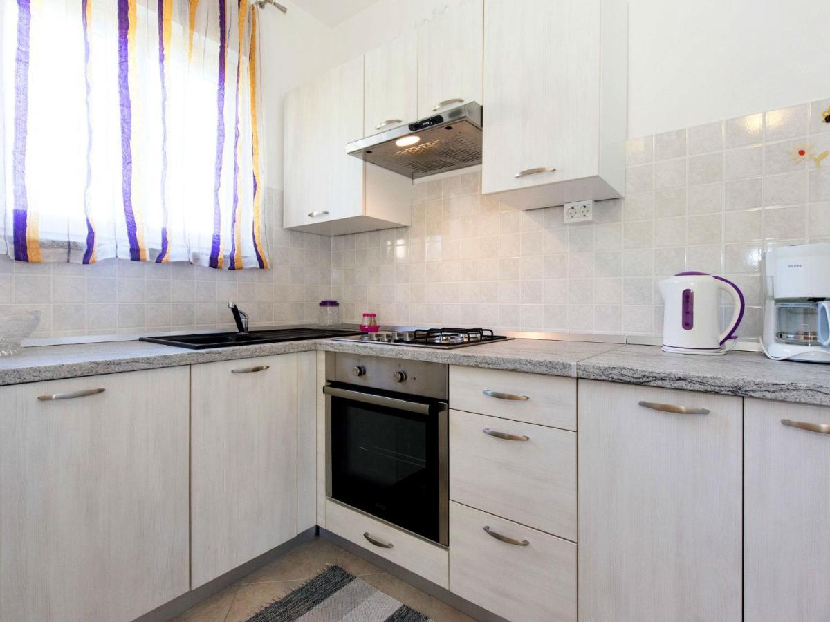 Apartment Andrea - Mod140 By Interhome Martina ภายนอก รูปภาพ